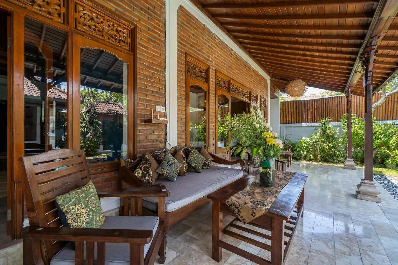 Villa Kori Bali Kubu, 9 People Maximum, Close To Seminyak Beach インドネシア