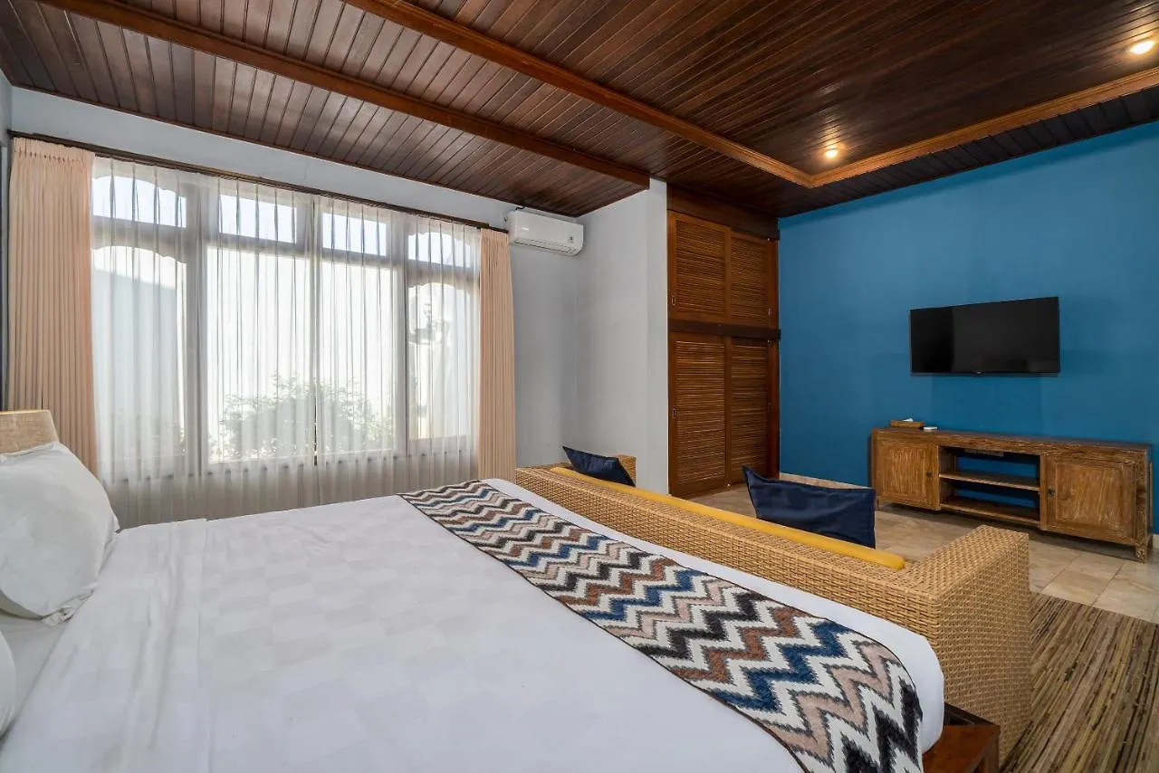 Villa Kori Bali Kubu, 9 People Maximum, Close To Seminyak Beach